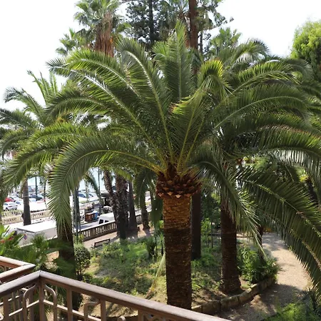 Promenade Maison De Charme 4* סנרמו