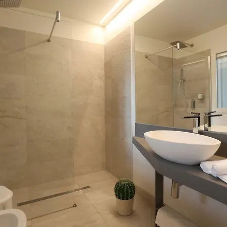 Promenade Maison De Charme Гостевой дом 3*